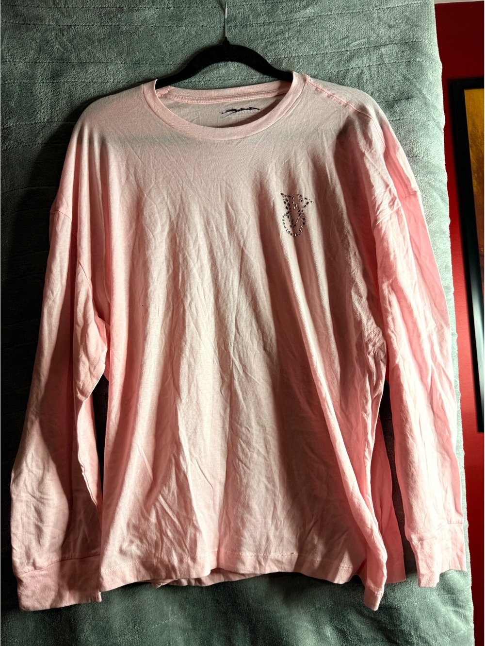 NWT / NWOT Victoria’s Secret PINK Rhinestone Bling Long Sleeve Campus Tee